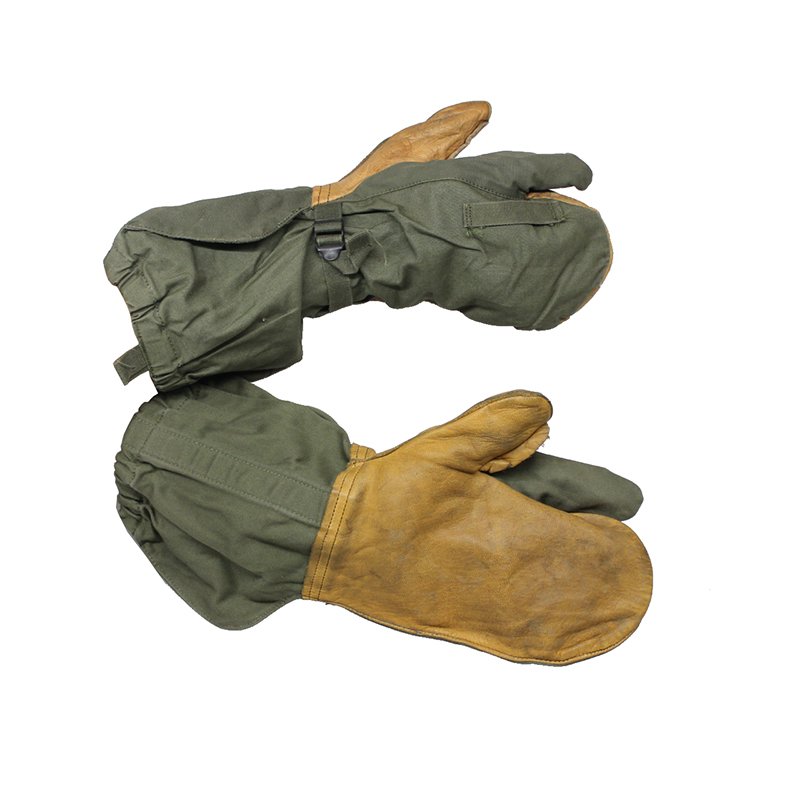 military mittens with trigger finger