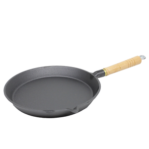 10.5" Round Frypan With Wooden Handle by OUTBOUND