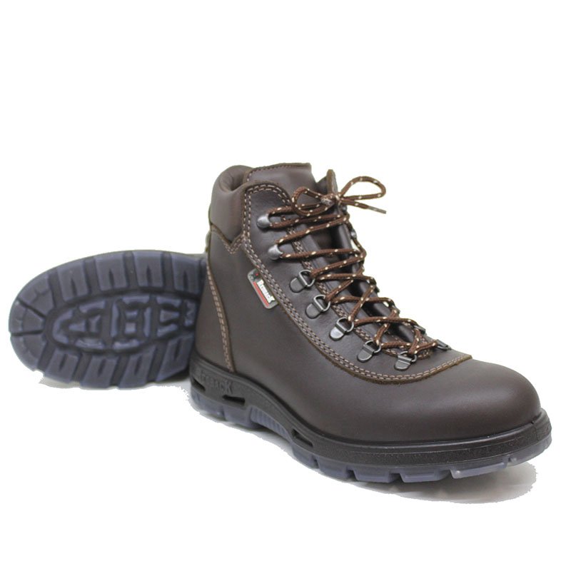 redback hiking boots