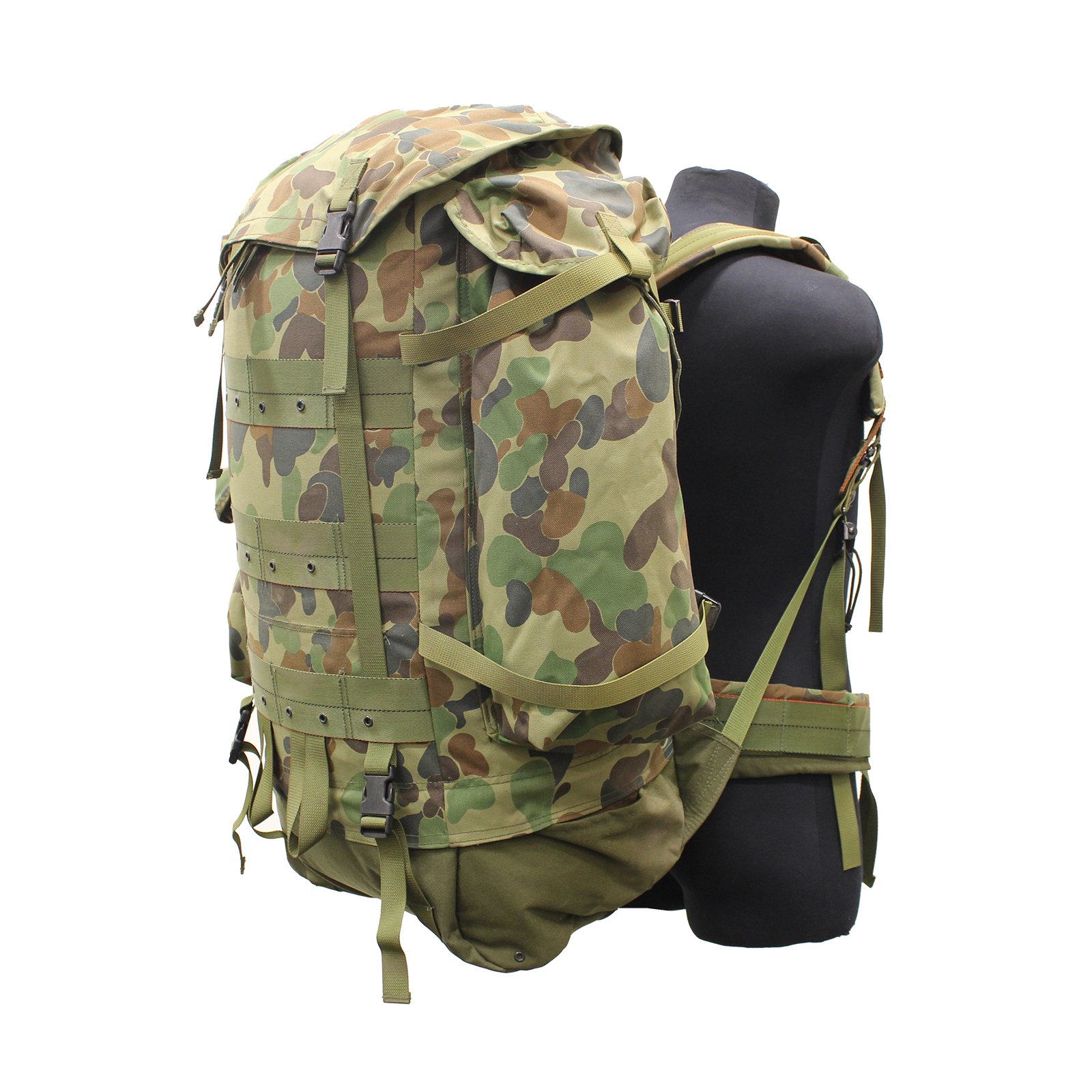 Combat pack top